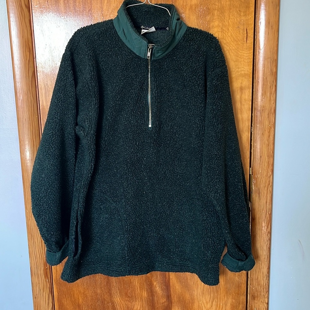 Columbia quarter zip Sherpa sweatshirt. Size medium.